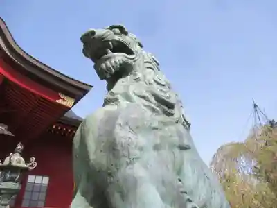 武蔵御嶽神社の狛犬