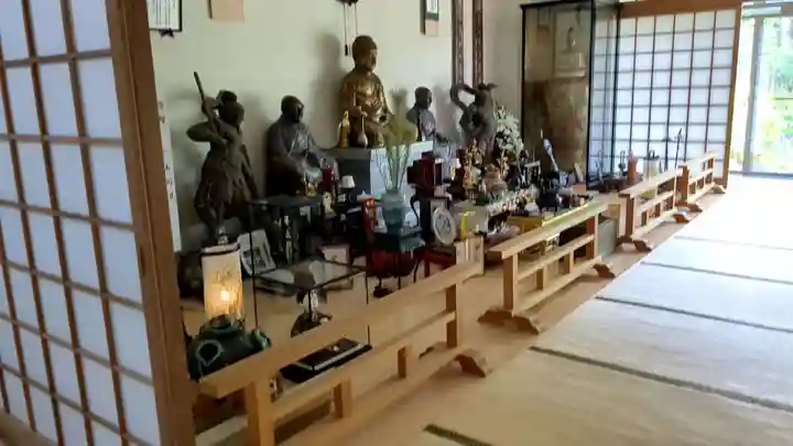 龍徳寺の仏像