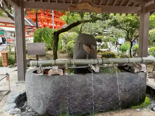 賀茂別雷神社（上賀茂神社）の{uncategorized: "未分類", other: "その他", undefined: "問題あり", building: "その他建物", grave: "お墓", sacred_gate: "鳥居", guardian: "狛犬", statue: "像", buddha: "仏像", history: "歴史", nature: "自然", garden: "庭園", animal: "動物", pagoda: "塔", temizu: "手水舎", mountain_gate: "山門・神門", sanctuary: "本殿・本堂", subordinate: "末社・摂社", art: "芸術", scenery: "景色", jizo: "地蔵", ema: "絵馬", goshuin: "御朱印", omikuji: "おみくじ", items: "授与品その他", amulet: "お守り", goshuincho: "御朱印帳", eats: "食事", festival: "お祭り", votive_dance: "神楽", shichigosan: "七五三参", wedding: "結婚式", experience: "体験その他", initially: "初詣", around: "周辺", anti_infection: "感染症対策"}