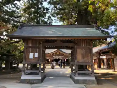八重垣神社の山門・神門
