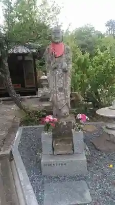 宝地庵の地蔵