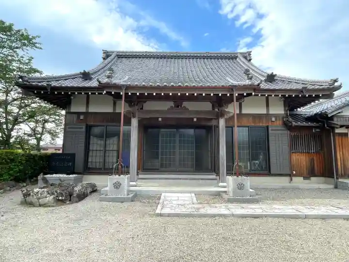 大日寺の{uncategorized: "未分類", other: "その他", undefined: "問題あり", building: "その他建物", grave: "お墓", sacred_gate: "鳥居", guardian: "狛犬", statue: "像", buddha: "仏像", history: "歴史", nature: "自然", garden: "庭園", animal: "動物", pagoda: "塔", temizu: "手水舎", mountain_gate: "山門・神門", sanctuary: "本殿・本堂", subordinate: "末社・摂社", art: "芸術", scenery: "景色", jizo: "地蔵", ema: "絵馬", goshuin: "御朱印", omikuji: "おみくじ", items: "授与品その他", amulet: "お守り", goshuincho: "御朱印帳", eats: "食事", festival: "お祭り", votive_dance: "神楽", shichigosan: "七五三参", wedding: "結婚式", experience: "体験その他", initially: "初詣", around: "周辺", anti_infection: "感染症対策"}