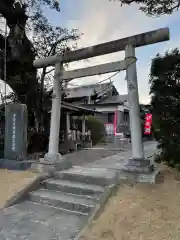 櫻井子安神社の鳥居