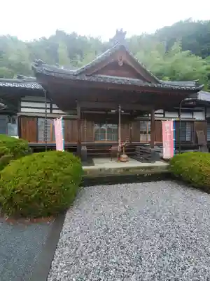 萬福寺の本殿・本堂