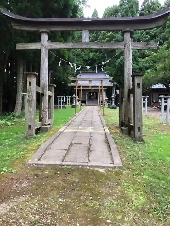 諏訪神社(岩手県)