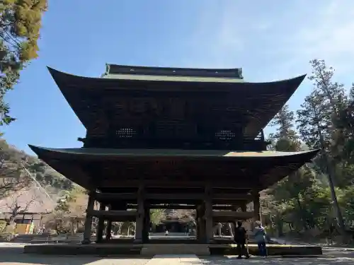円覚寺の{uncategorized: "未分類", other: "その他", undefined: "問題あり", building: "その他建物", grave: "お墓", sacred_gate: "鳥居", guardian: "狛犬", statue: "像", buddha: "仏像", history: "歴史", nature: "自然", garden: "庭園", animal: "動物", pagoda: "塔", temizu: "手水舎", mountain_gate: "山門・神門", sanctuary: "本殿・本堂", subordinate: "末社・摂社", art: "芸術", scenery: "景色", jizo: "地蔵", ema: "絵馬", goshuin: "御朱印", omikuji: "おみくじ", items: "授与品その他", amulet: "お守り", goshuincho: "御朱印帳", eats: "食事", festival: "お祭り", votive_dance: "神楽", shichigosan: "七五三参", wedding: "結婚式", experience: "体験その他", initially: "初詣", around: "周辺", anti_infection: "感染症対策"}