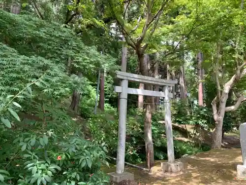 東身延藻原寺の末社・摂社