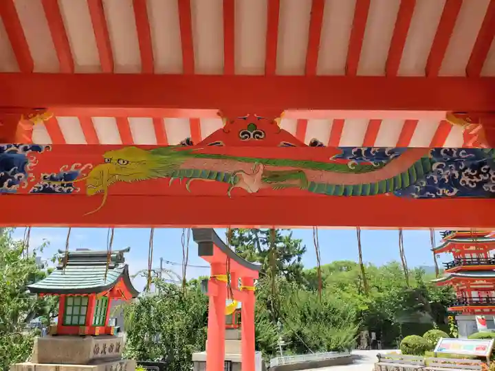 綱敷天満宮の芸術