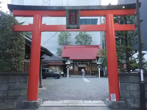 羽衣町厳島神社（関内厳島神社・横浜弁天）の鳥居