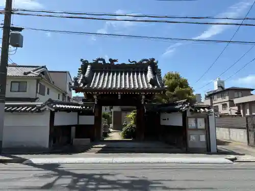 法蔵院の{uncategorized: "未分類", other: "その他", undefined: "問題あり", building: "その他建物", grave: "お墓", sacred_gate: "鳥居", guardian: "狛犬", statue: "像", buddha: "仏像", history: "歴史", nature: "自然", garden: "庭園", animal: "動物", pagoda: "塔", temizu: "手水舎", mountain_gate: "山門・神門", sanctuary: "本殿・本堂", subordinate: "末社・摂社", art: "芸術", scenery: "景色", jizo: "地蔵", ema: "絵馬", goshuin: "御朱印", omikuji: "おみくじ", items: "授与品その他", amulet: "お守り", goshuincho: "御朱印帳", eats: "食事", festival: "お祭り", votive_dance: "神楽", shichigosan: "七五三参", wedding: "結婚式", experience: "体験その他", initially: "初詣", around: "周辺", anti_infection: "感染症対策"}