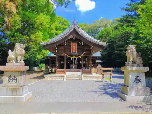 布智神社（本甲）の本殿