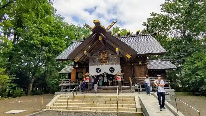 旭川神社の本殿・本堂