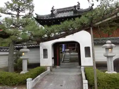 後白河院御聖蹟　法住寺の山門・神門