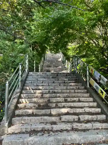 新倉富士浅間神社の建物その他