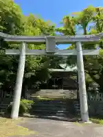 青莚神社の{uncategorized: "未分類", other: "その他", undefined: "問題あり", building: "その他建物", grave: "お墓", sacred_gate: "鳥居", guardian: "狛犬", statue: "像", buddha: "仏像", history: "歴史", nature: "自然", garden: "庭園", animal: "動物", pagoda: "塔", temizu: "手水舎", mountain_gate: "山門・神門", sanctuary: "本殿・本堂", subordinate: "末社・摂社", art: "芸術", scenery: "景色", jizo: "地蔵", ema: "絵馬", goshuin: "御朱印", omikuji: "おみくじ", items: "授与品その他", amulet: "お守り", goshuincho: "御朱印帳", eats: "食事", festival: "お祭り", votive_dance: "神楽", shichigosan: "七五三参", wedding: "結婚式", experience: "体験その他", initially: "初詣", around: "周辺", anti_infection: "感染症対策"}