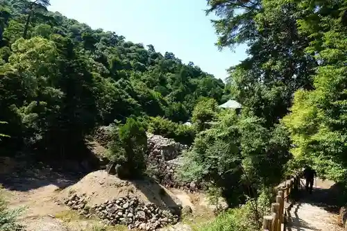 瀧宮神社の庭園