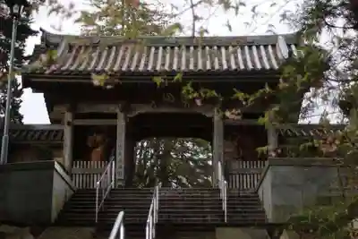 覚範寺の山門・神門