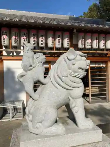 種貸社（住吉大社末社）の狛犬