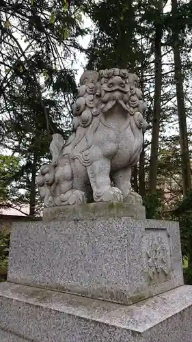 岩見澤神社の狛犬