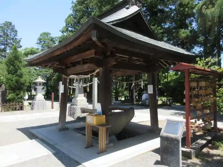 甲斐國一宮 浅間神社の手水舎