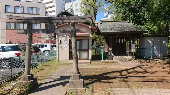 九頭龍神社の鳥居