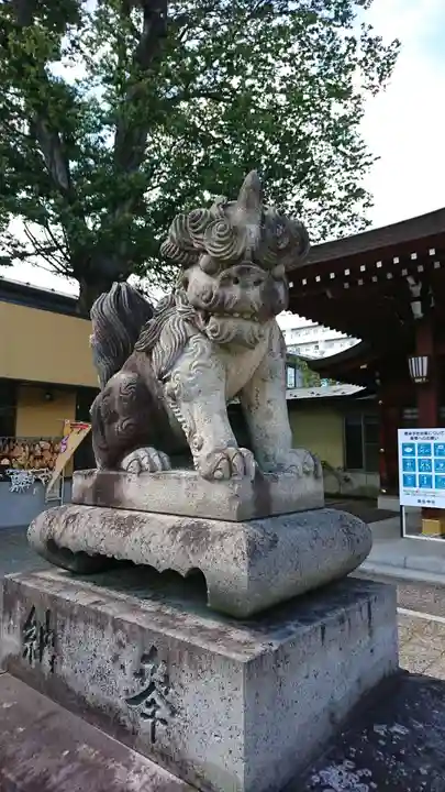 諏訪神社の狛犬