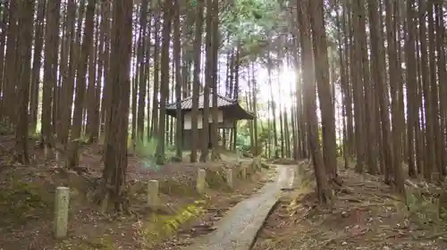 霊山寺（仁和寺塔頭）の建物その他