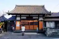 妻薬師堂の本殿・本堂