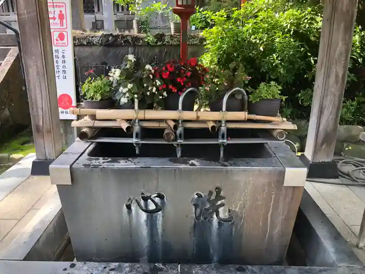瀬戸神社の手水舎