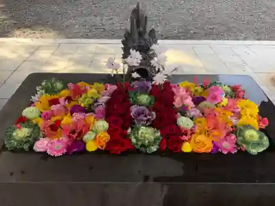 美濃國一宮　南宮大社の手水舎