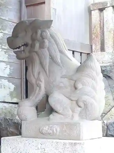 板山神社の狛犬