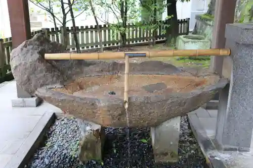 安積國造神社の手水