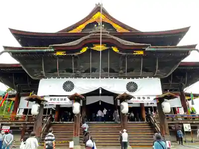 善光寺の本殿・本堂