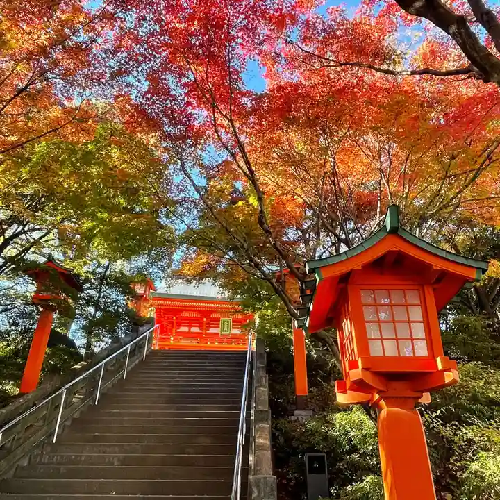 穴八幡宮のその他建物