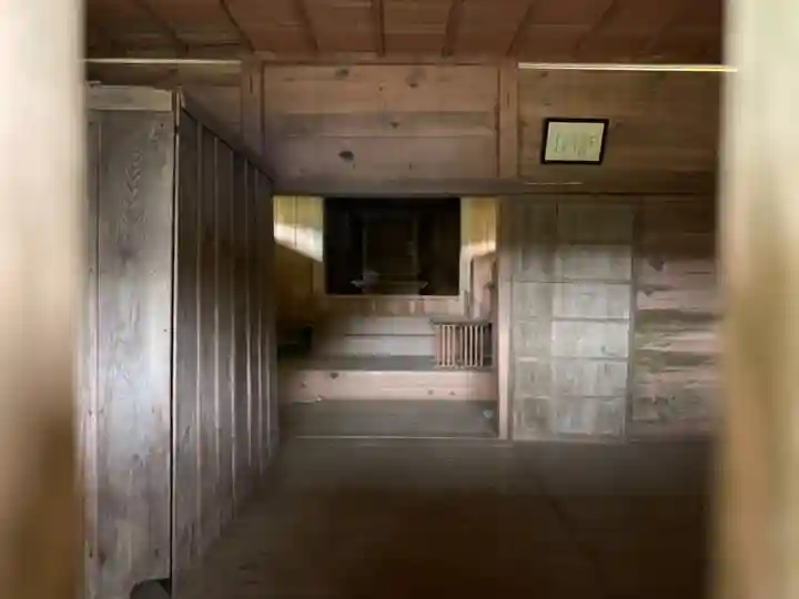 長尾三神社の本殿・本堂