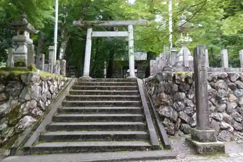 八王子神社の鳥居