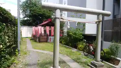 中本一稲荷神社の鳥居