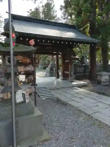 筑摩神社の山門・神門