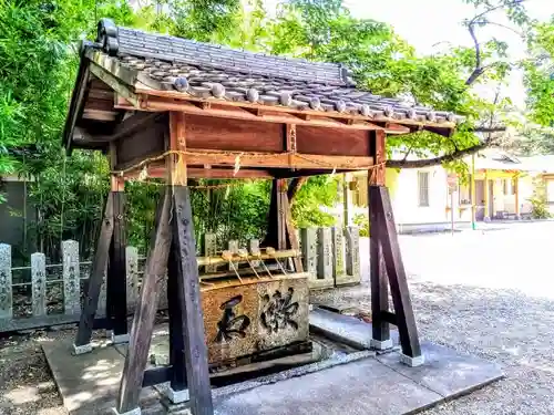 富部神社の手水舎