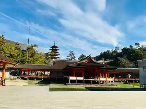 厳島神社(広島県)