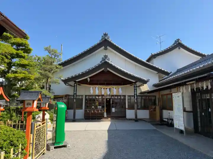尾張猿田彦神社の{uncategorized: "未分類", other: "その他", undefined: "問題あり", building: "その他建物", grave: "お墓", sacred_gate: "鳥居", guardian: "狛犬", statue: "像", buddha: "仏像", history: "歴史", nature: "自然", garden: "庭園", animal: "動物", pagoda: "塔", temizu: "手水舎", mountain_gate: "山門・神門", sanctuary: "本殿・本堂", subordinate: "末社・摂社", art: "芸術", scenery: "景色", jizo: "地蔵", ema: "絵馬", goshuin: "御朱印", omikuji: "おみくじ", items: "授与品その他", amulet: "お守り", goshuincho: "御朱印帳", eats: "食事", festival: "お祭り", votive_dance: "神楽", shichigosan: "七五三参", wedding: "結婚式", experience: "体験その他", initially: "初詣", around: "周辺", anti_infection: "感染症対策"}