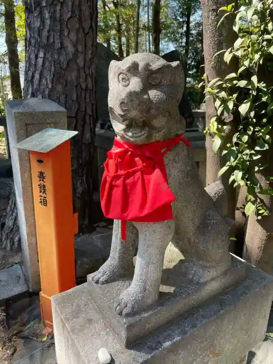 東伏見稲荷神社の{uncategorized: "未分類", other: "その他", undefined: "問題あり", building: "その他建物", grave: "お墓", sacred_gate: "鳥居", guardian: "狛犬", statue: "像", buddha: "仏像", history: "歴史", nature: "自然", garden: "庭園", animal: "動物", pagoda: "塔", temizu: "手水舎", mountain_gate: "山門・神門", sanctuary: "本殿・本堂", subordinate: "末社・摂社", art: "芸術", scenery: "景色", jizo: "地蔵", ema: "絵馬", goshuin: "御朱印", omikuji: "おみくじ", items: "授与品その他", amulet: "お守り", goshuincho: "御朱印帳", eats: "食事", festival: "お祭り", votive_dance: "神楽", shichigosan: "七五三参", wedding: "結婚式", experience: "体験その他", initially: "初詣", around: "周辺", anti_infection: "感染症対策"}