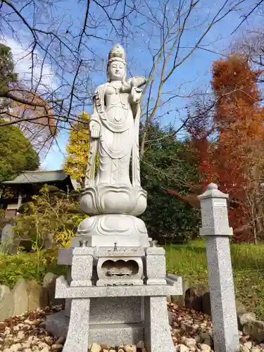 玉泉寺の仏像