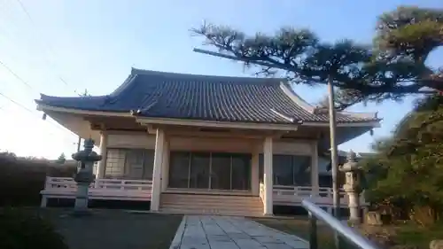 円龍寺の本殿