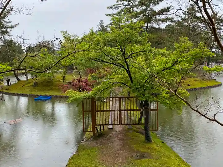 厳島神社(東大寺境内社)(奈良県)