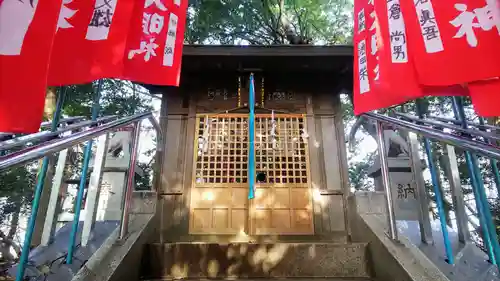 城山神社の末社