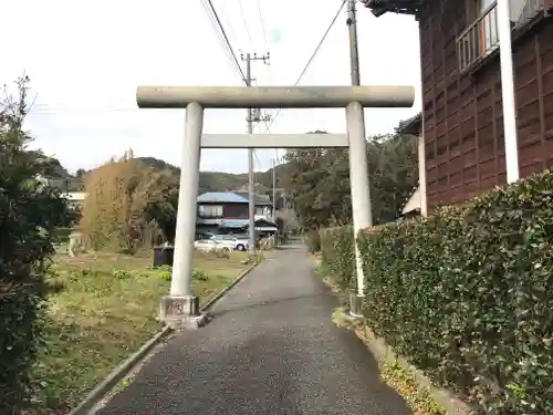 神明神社の鳥居