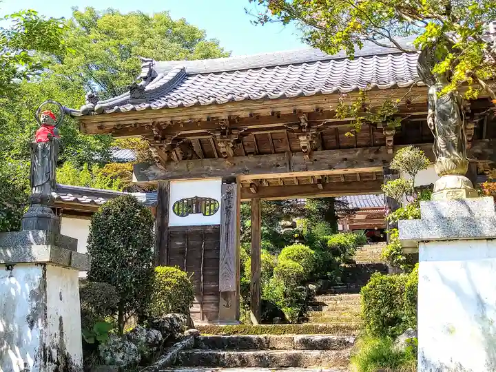 東安寺の山門・神門