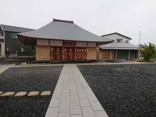 萬国寺の本殿・本堂