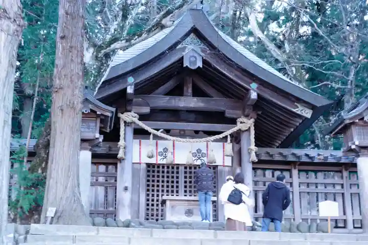 諏訪大社上社前宮(長野県)